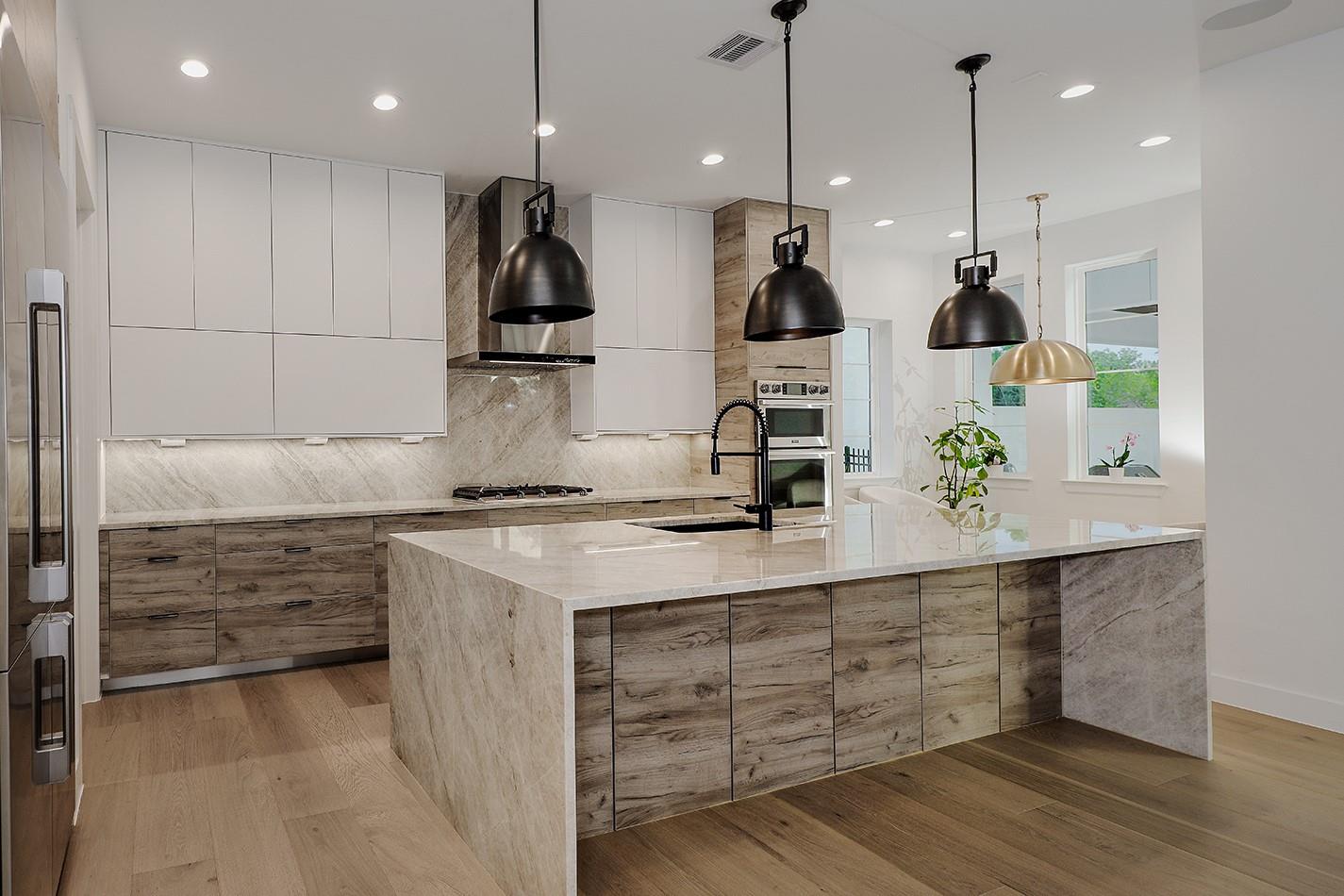 17819 S Blue Heron Circle