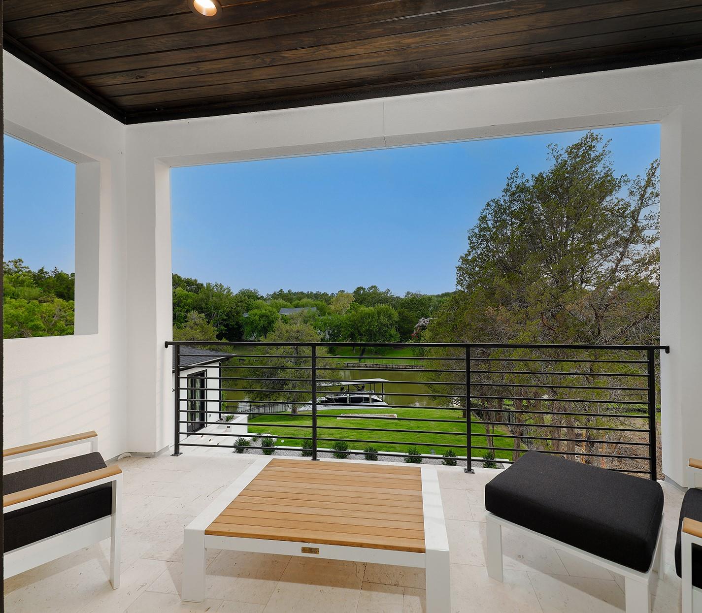 17819 S Blue Heron Circle