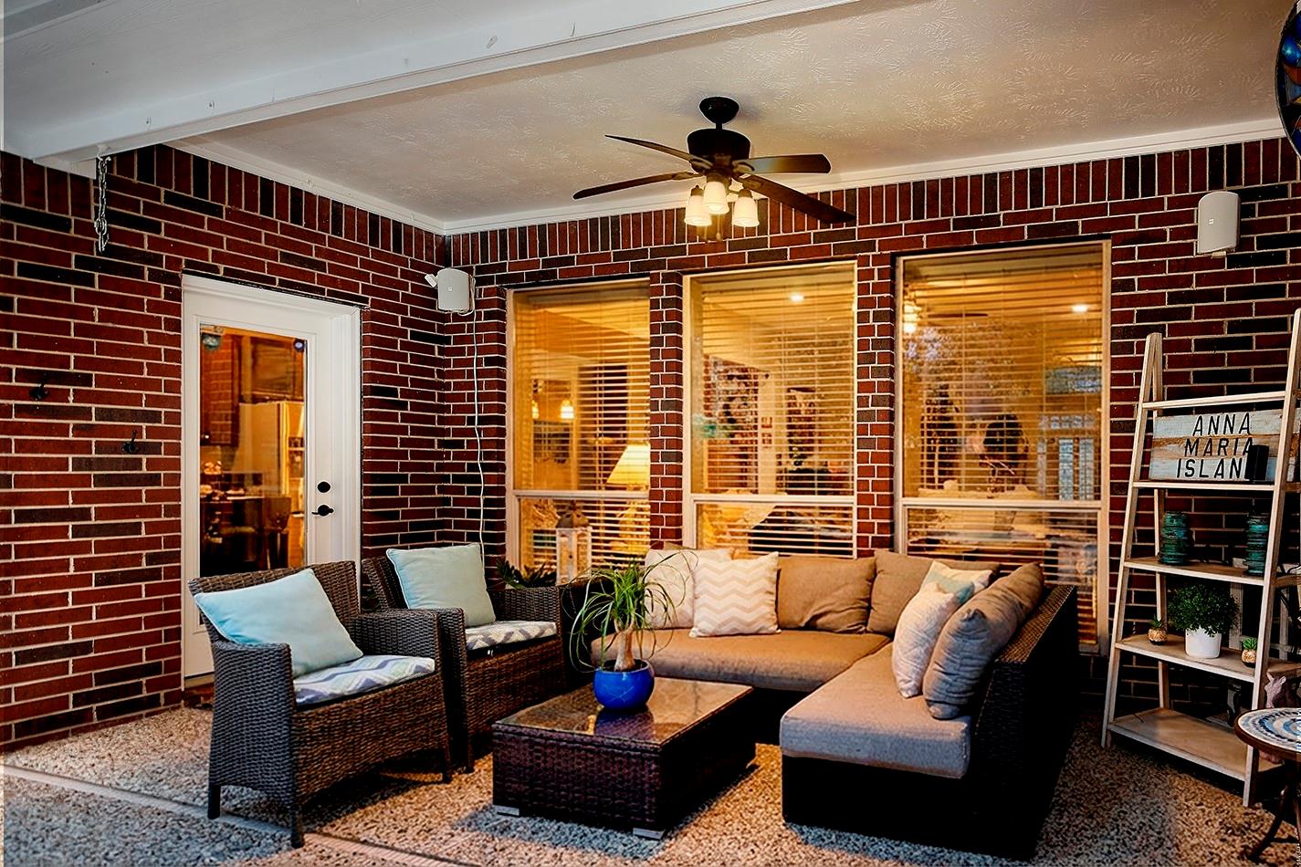 31 Bluff Creek Place