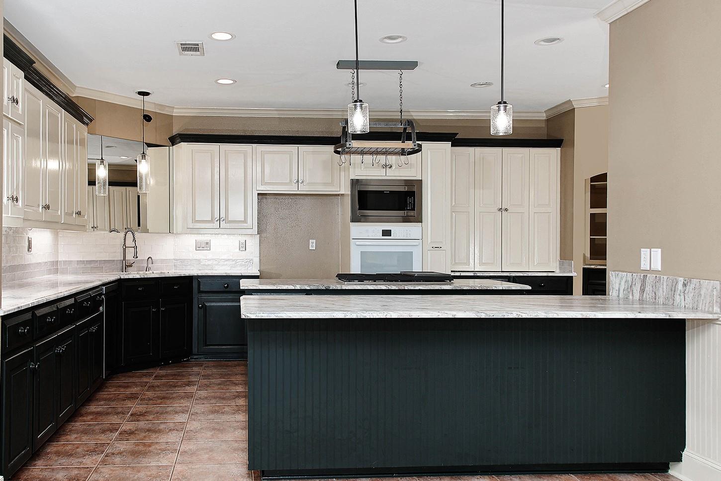 7159 Kingston Cove Lane