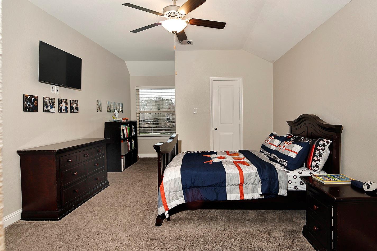 23415 Timberwood Grove Court