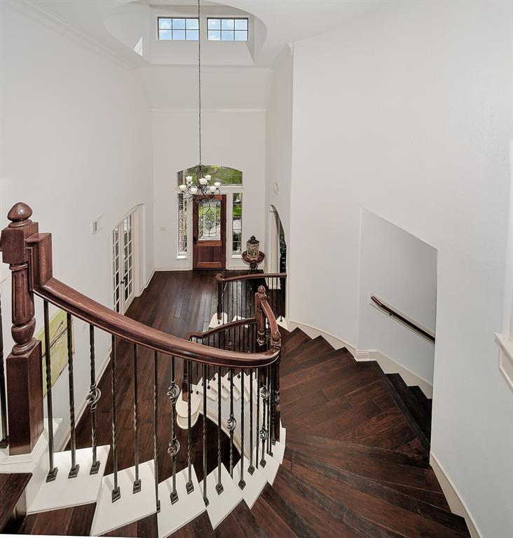 46 Cove View Trail Court