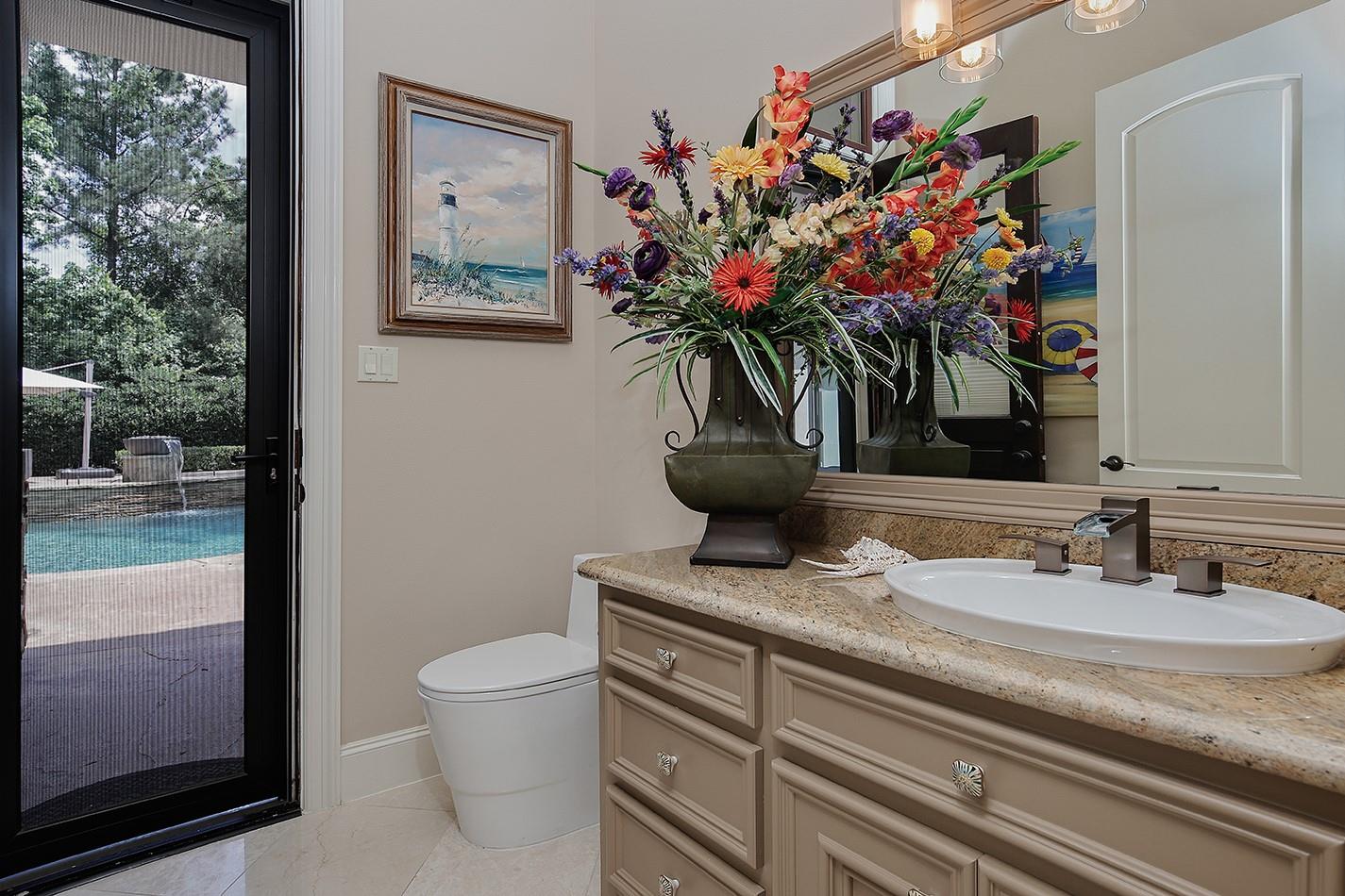 14 N Palmiera Circle