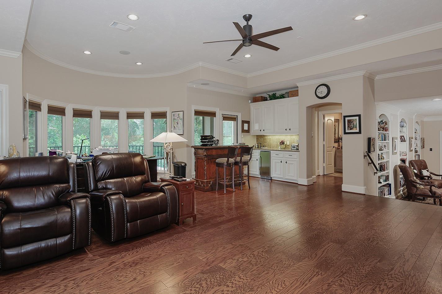 14 N Palmiera Circle