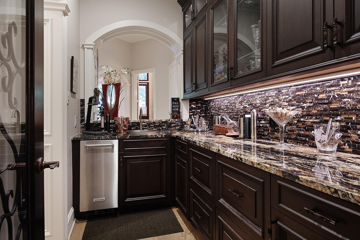 14 N Palmiera Circle