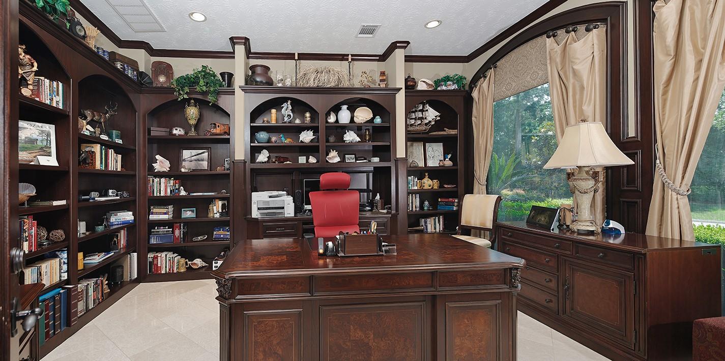 14 N Palmiera Circle