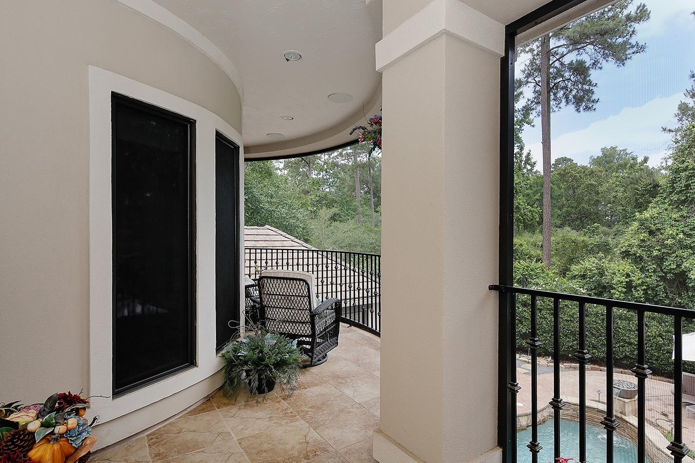 14 N Palmiera Circle