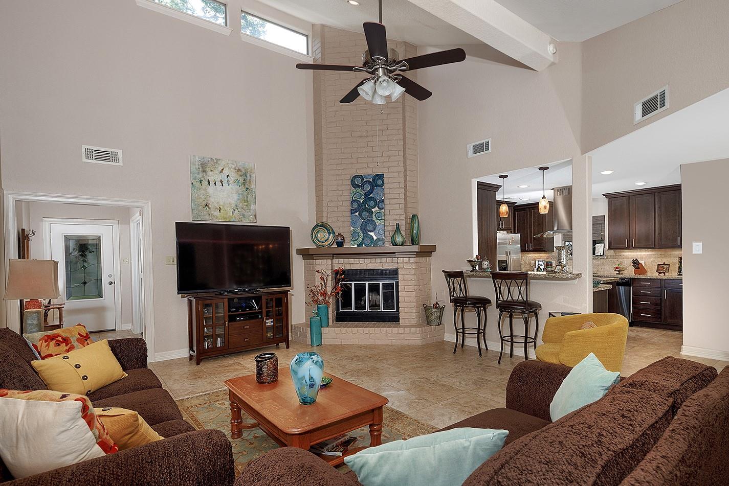 4 Postvine Court
