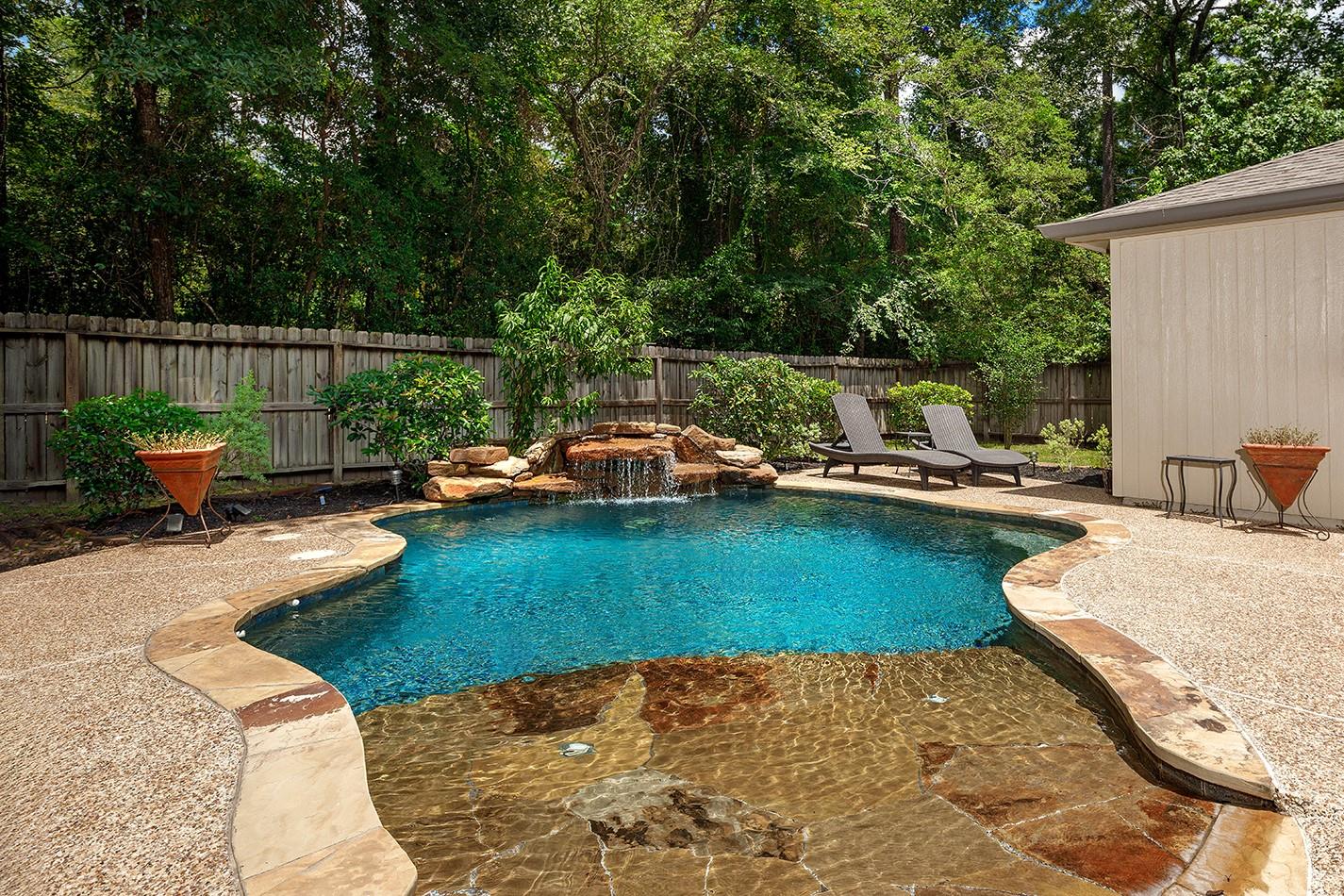 4 Postvine Court