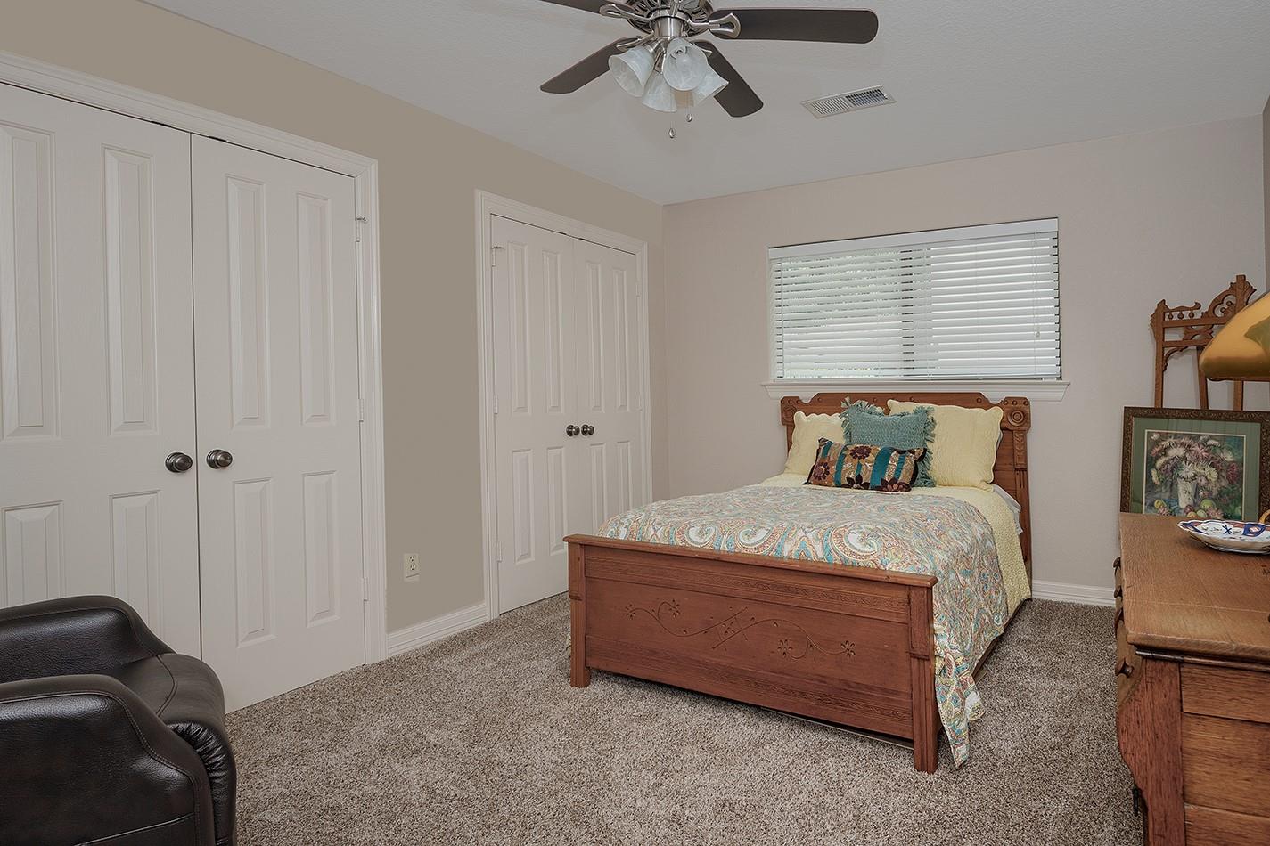 4 Postvine Court