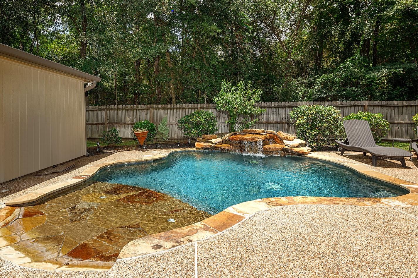4 Postvine Court