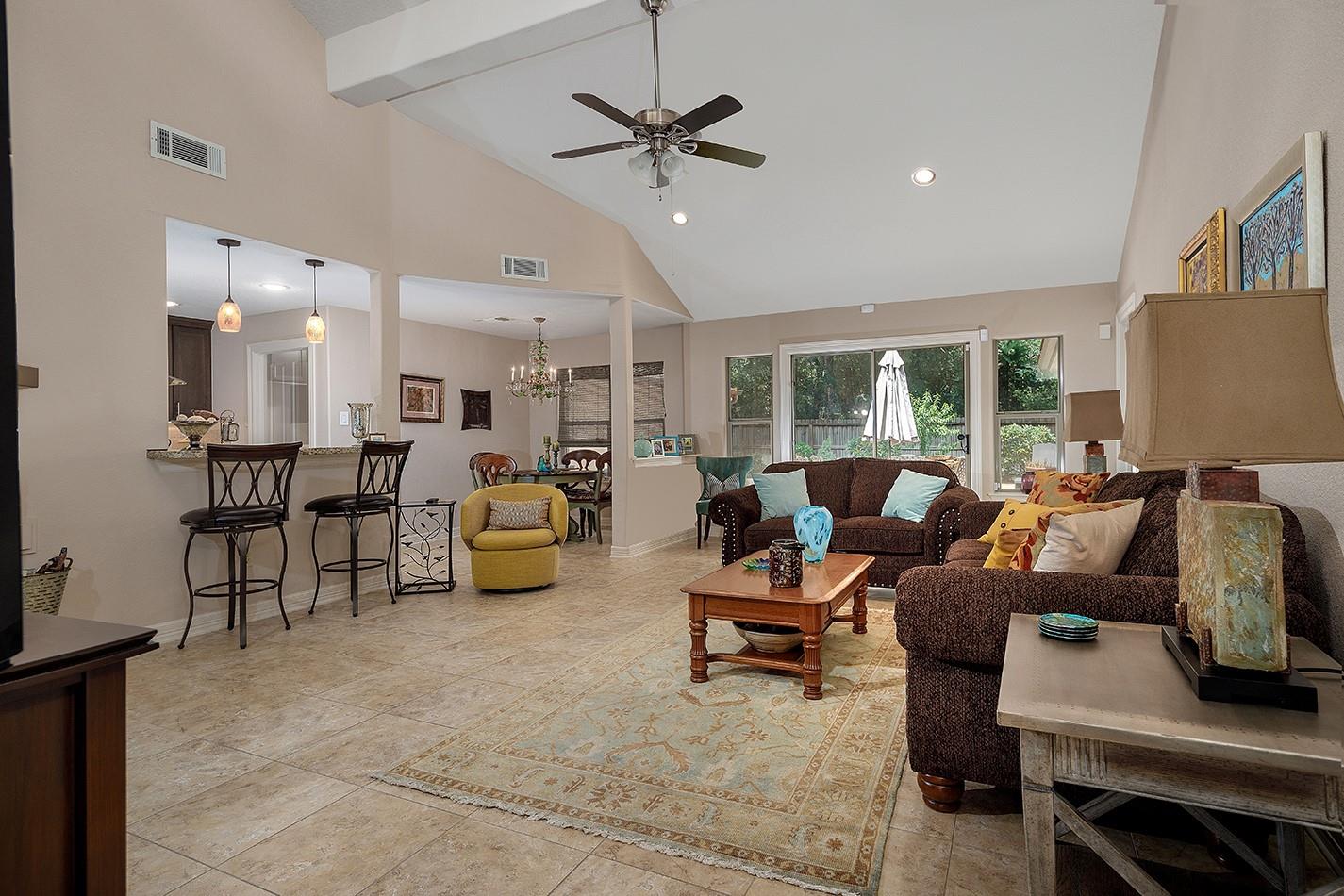 4 Postvine Court