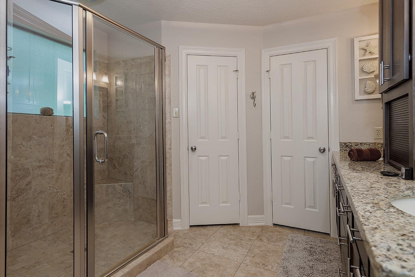 4 Postvine Court