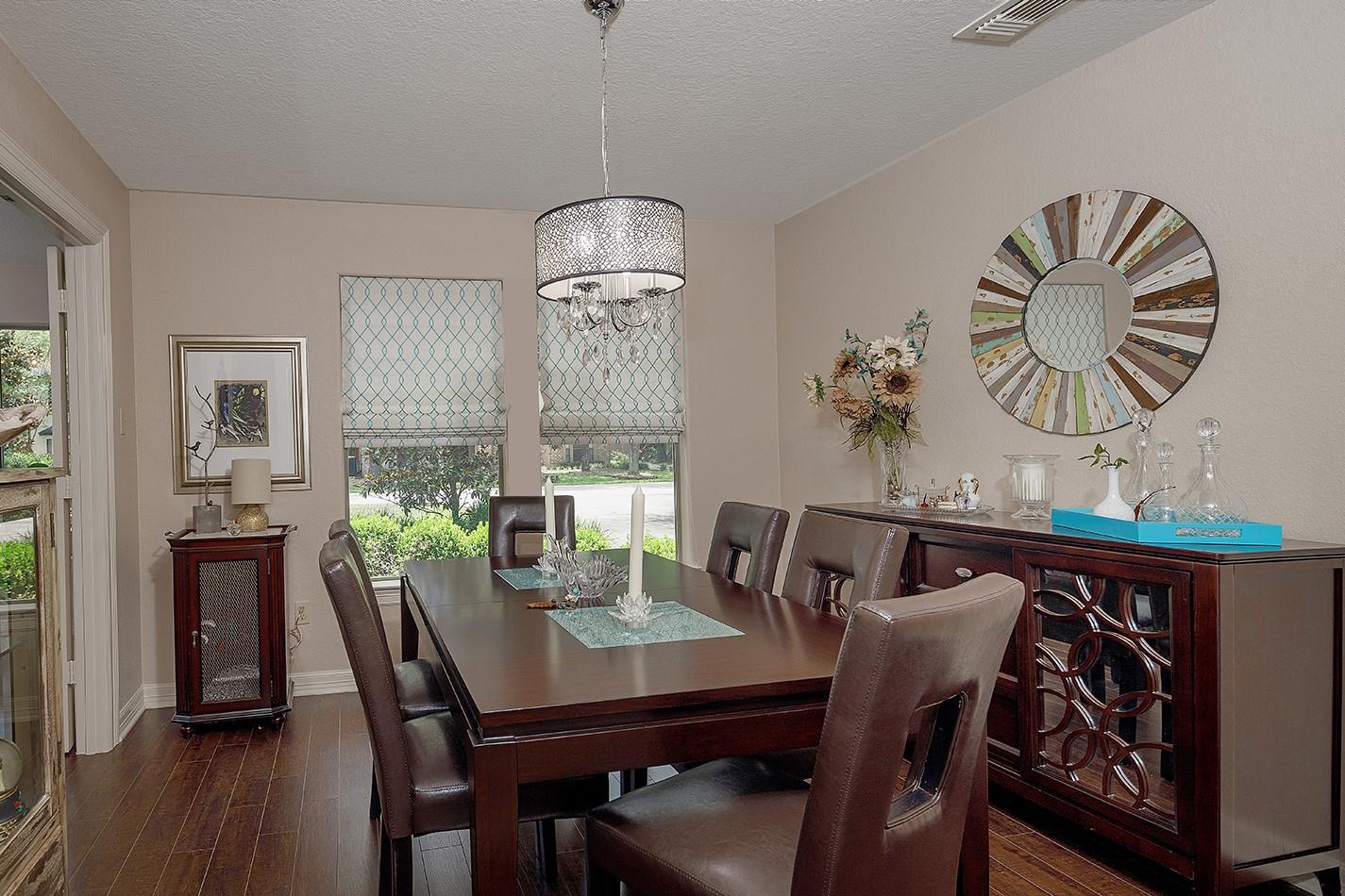 4 Postvine Court