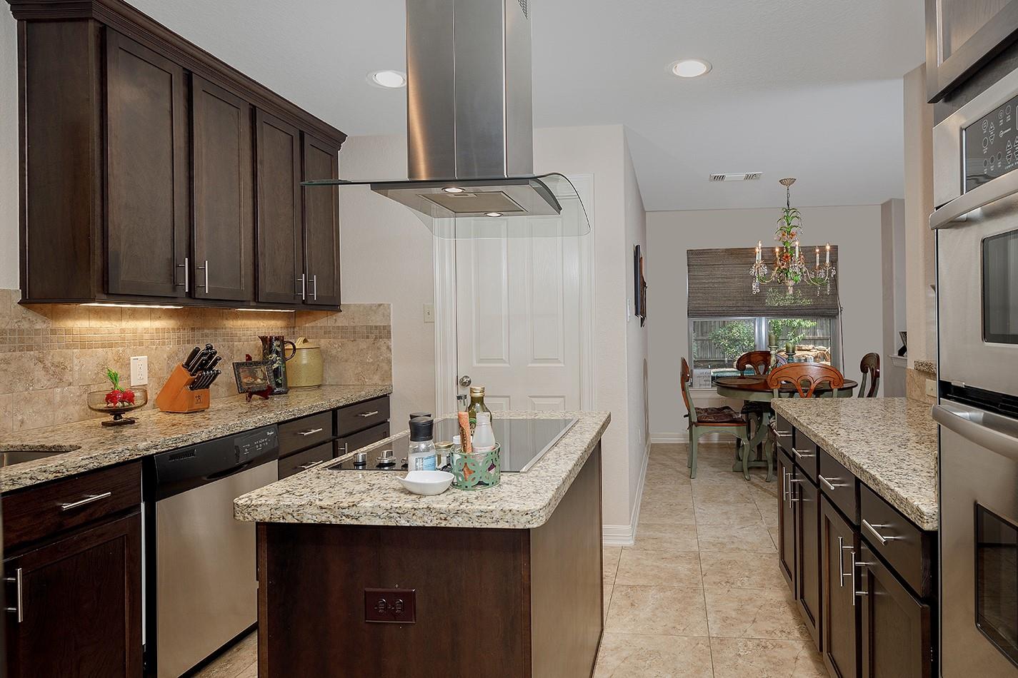 4 Postvine Court