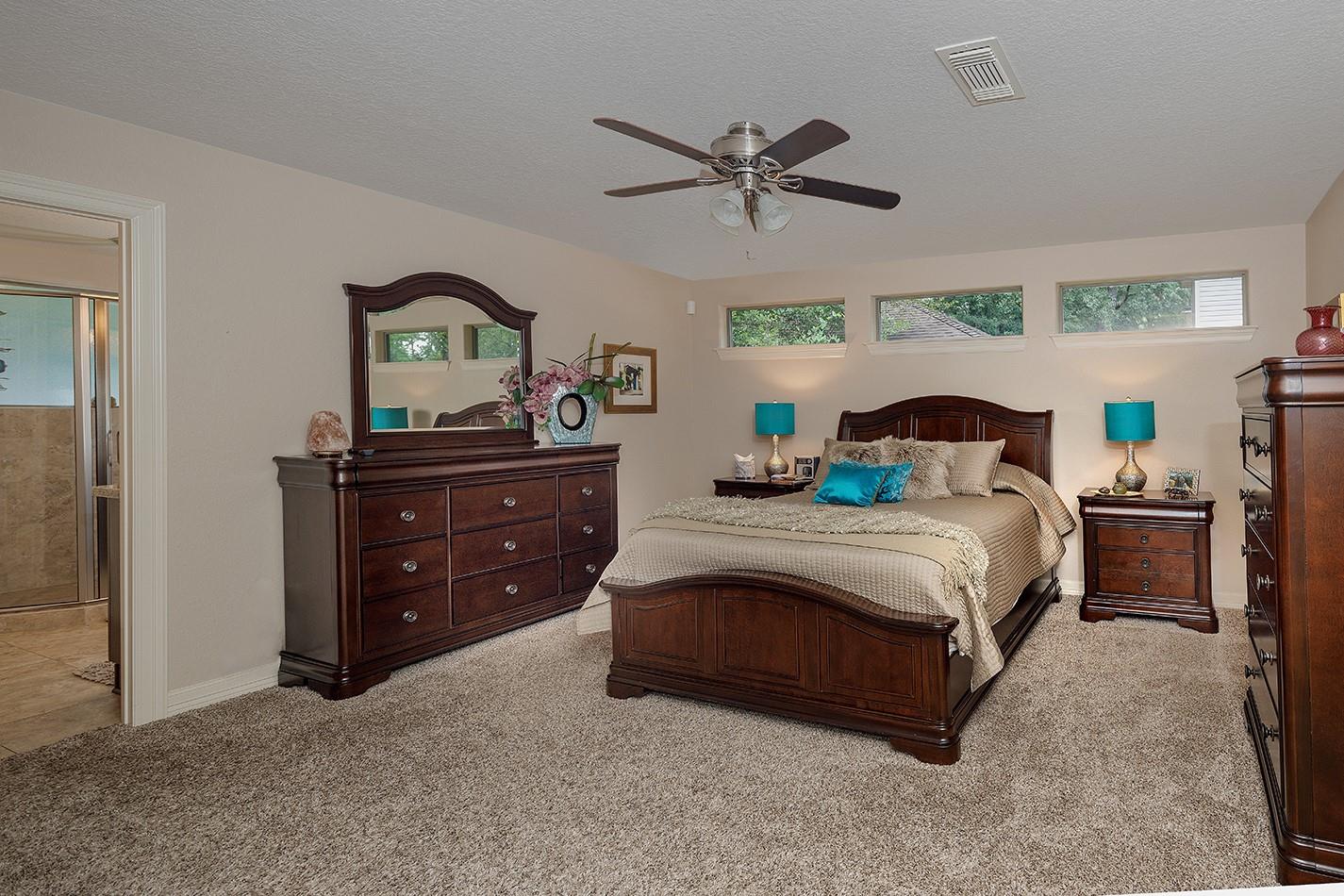4 Postvine Court