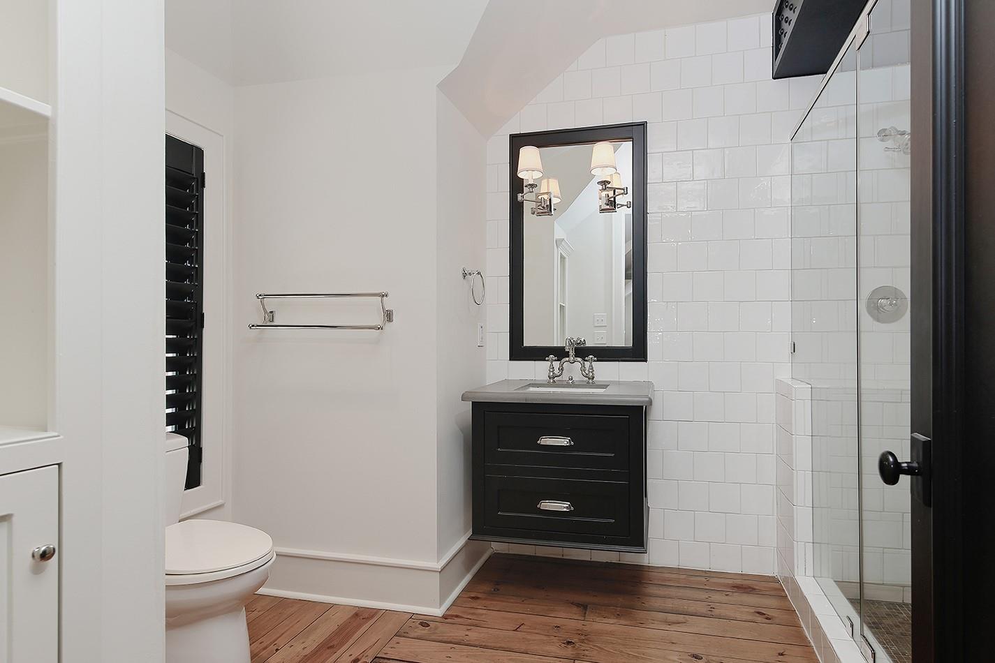 30 East Bay Boulevard