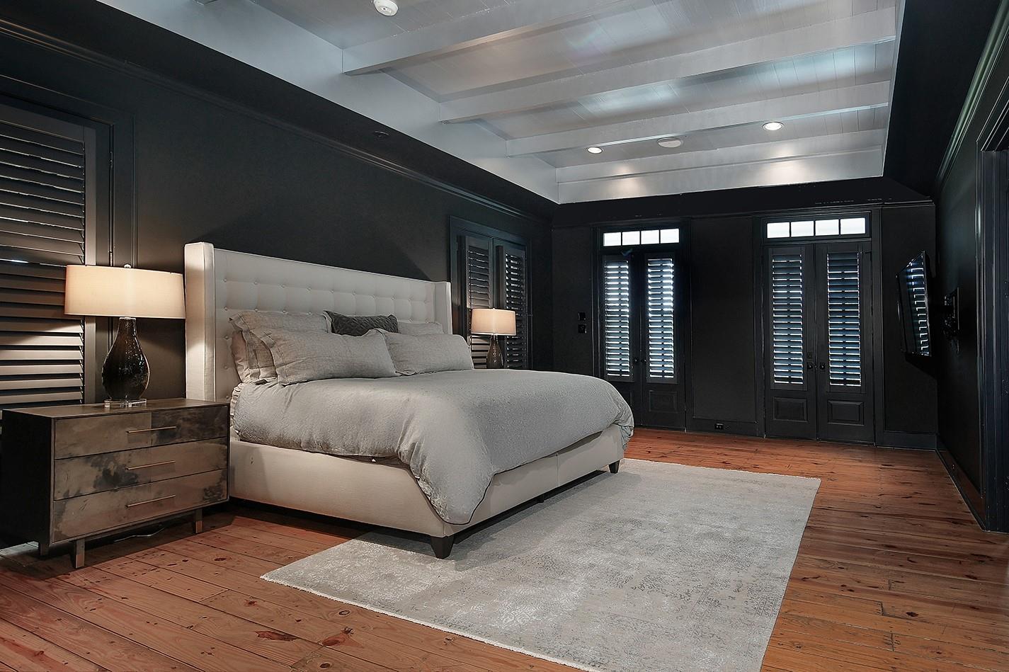 30 East Bay Boulevard