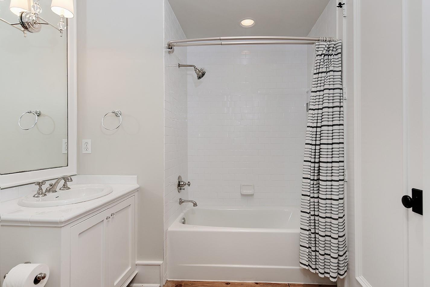 30 East Bay Boulevard