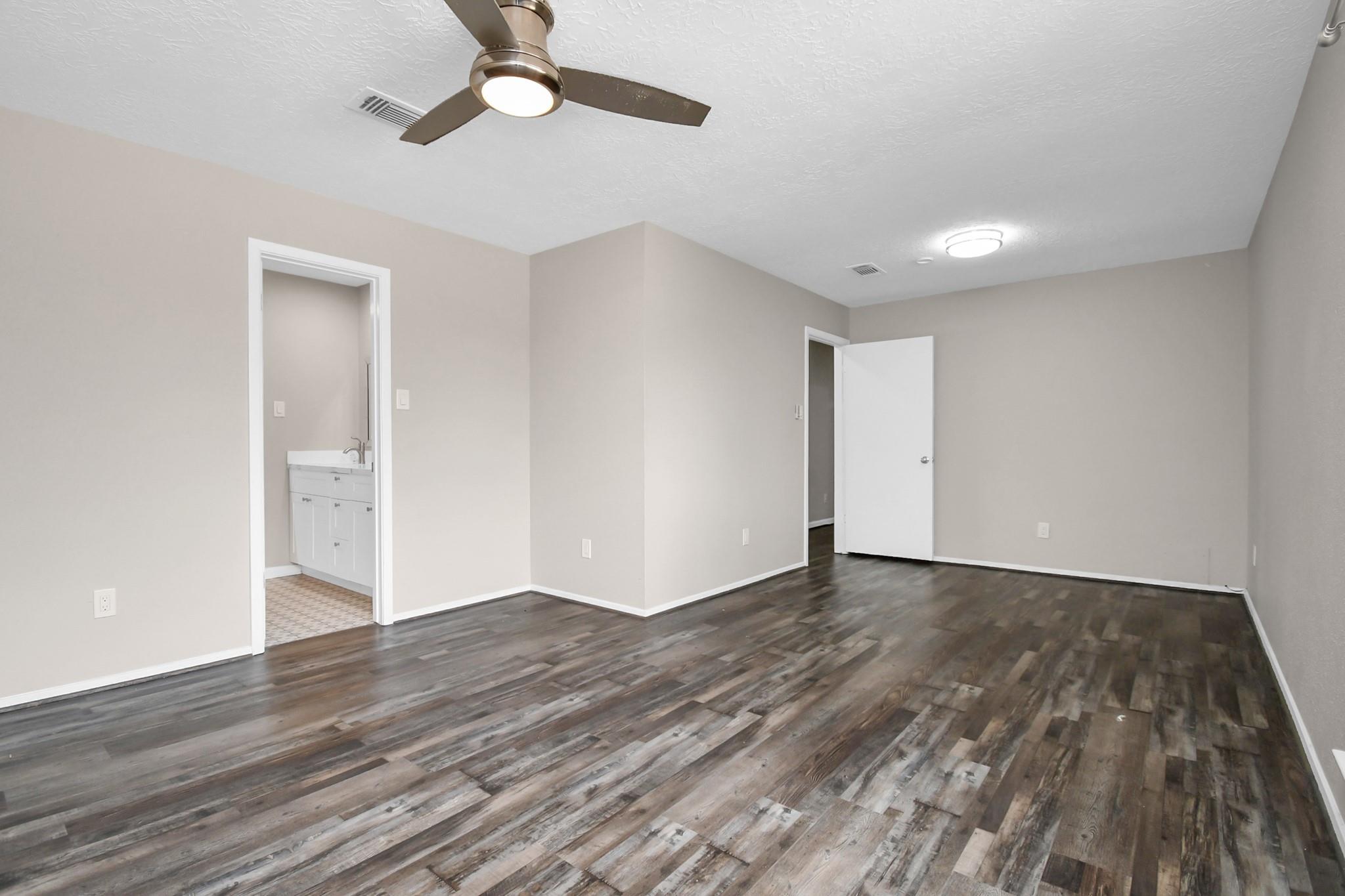 13002 Kingsmill Drive