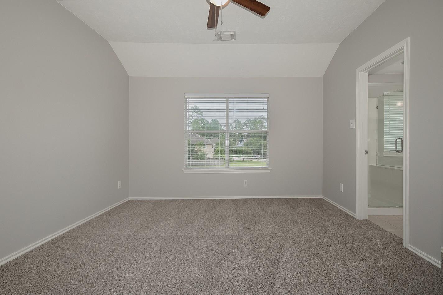 247 W Stedhill Loop