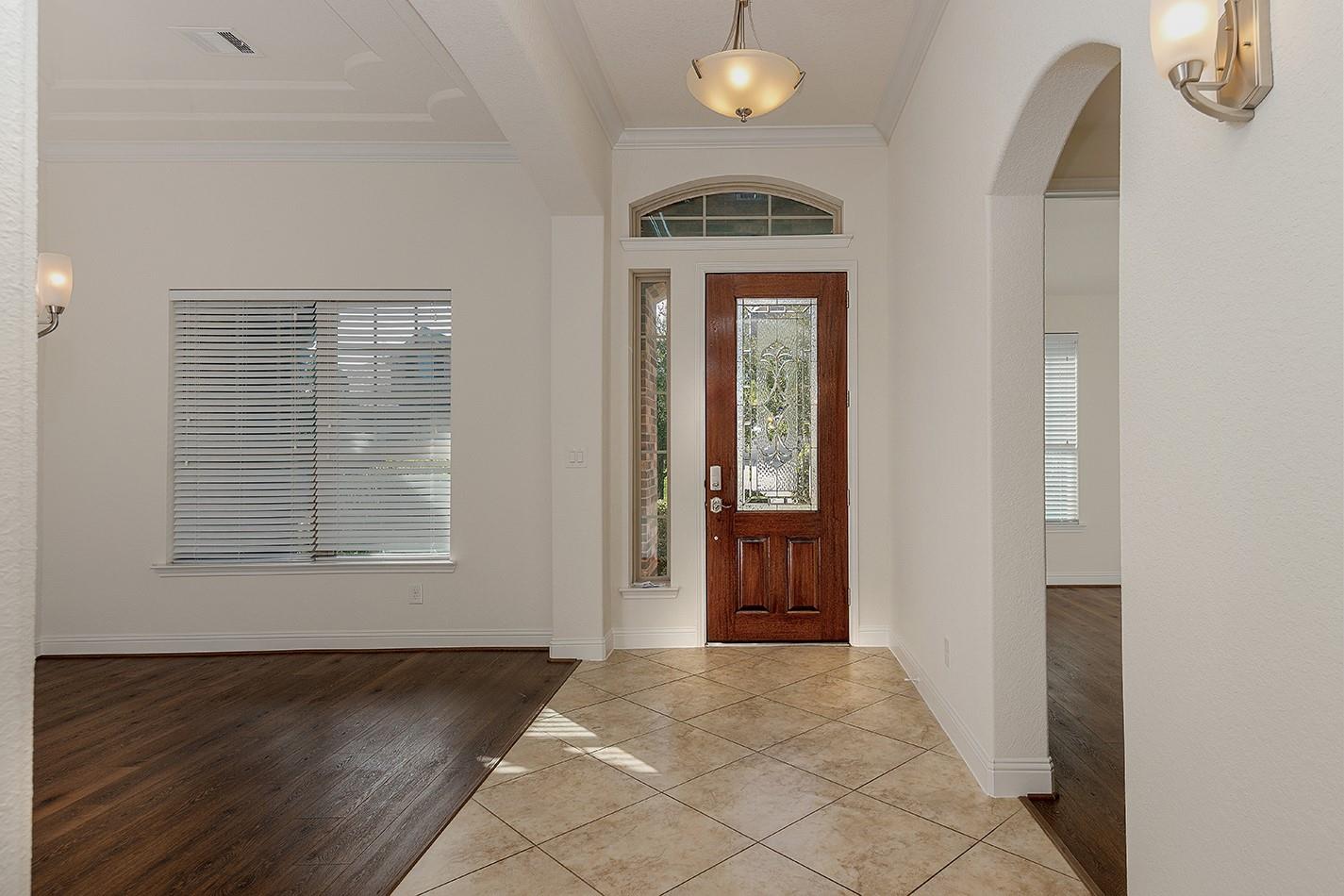 46 Caprice Bend Place