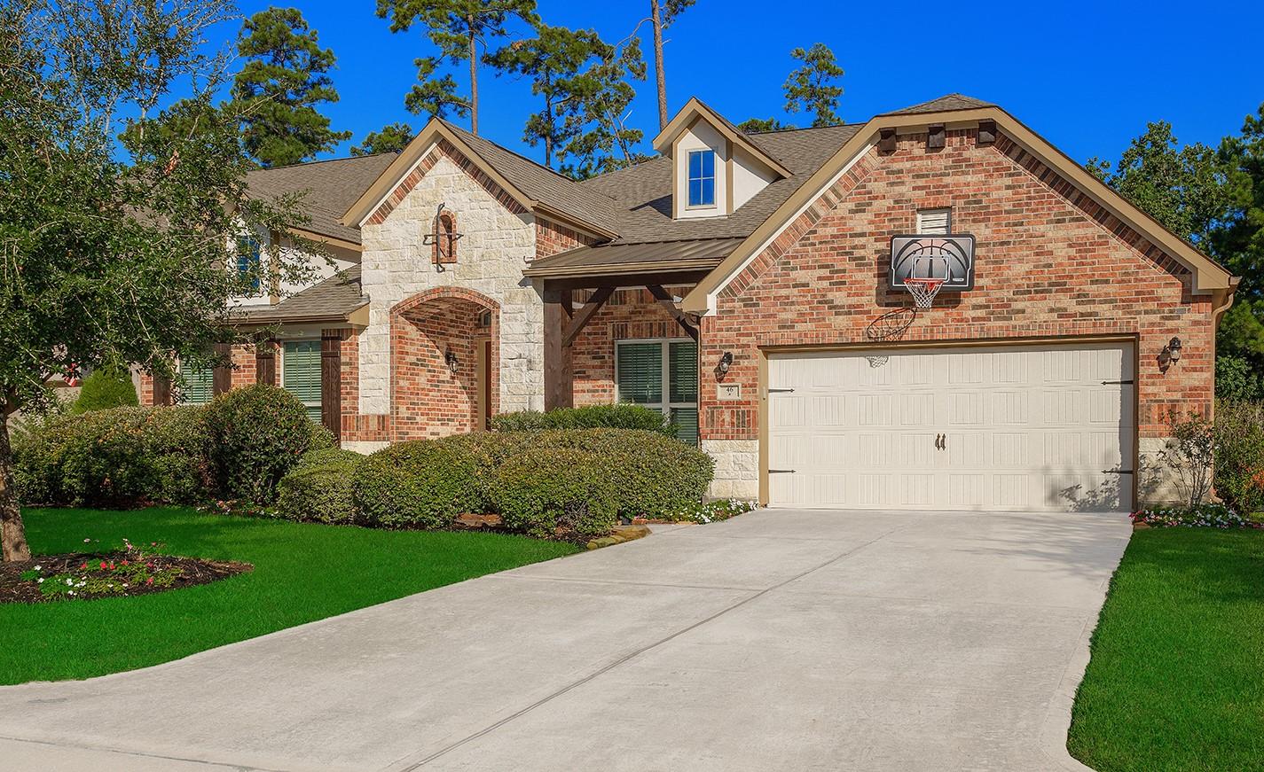 46 Caprice Bend Place