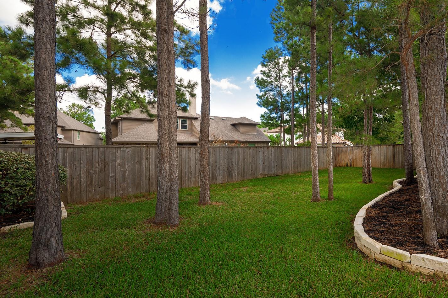 46 Caprice Bend Place