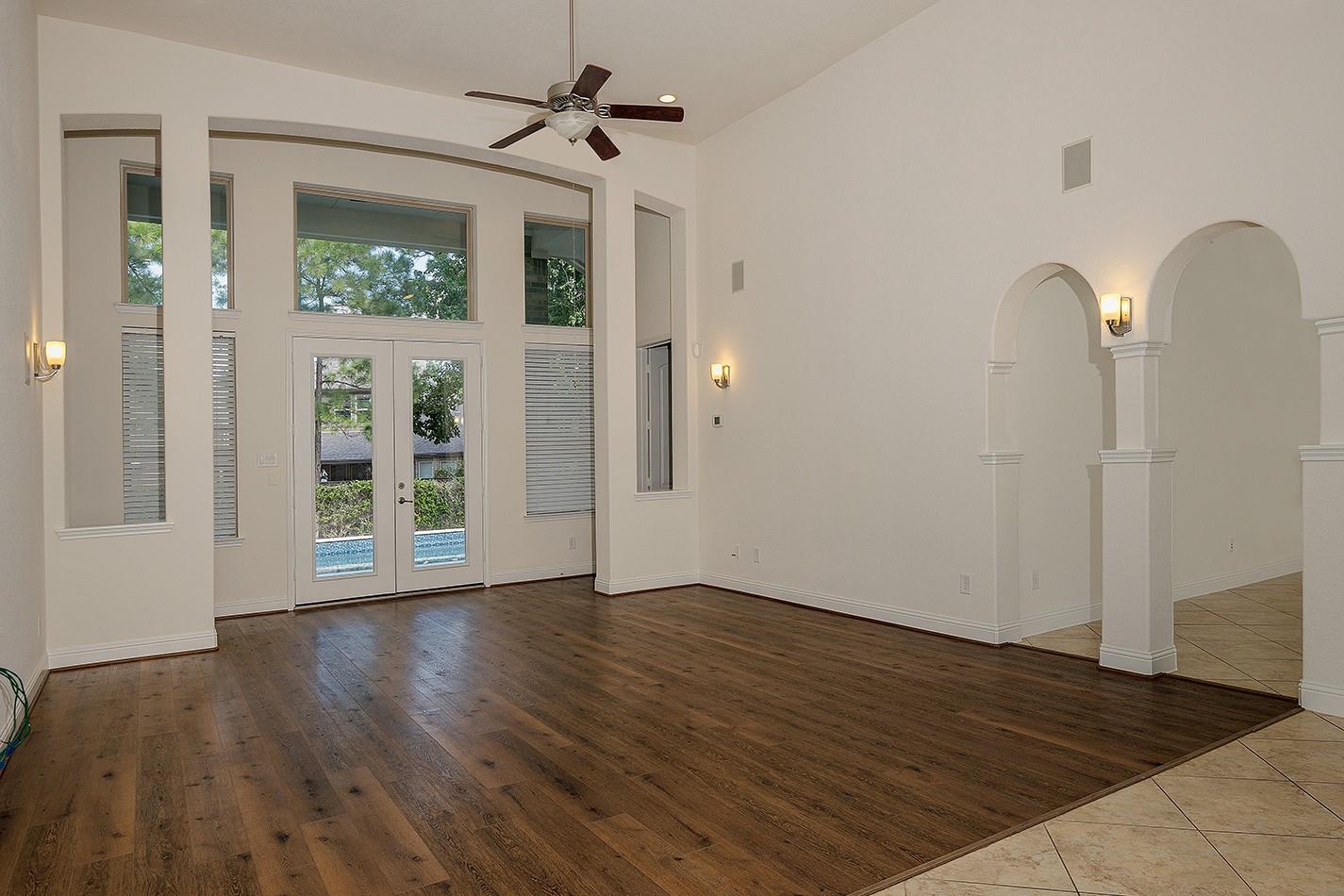 46 Caprice Bend Place