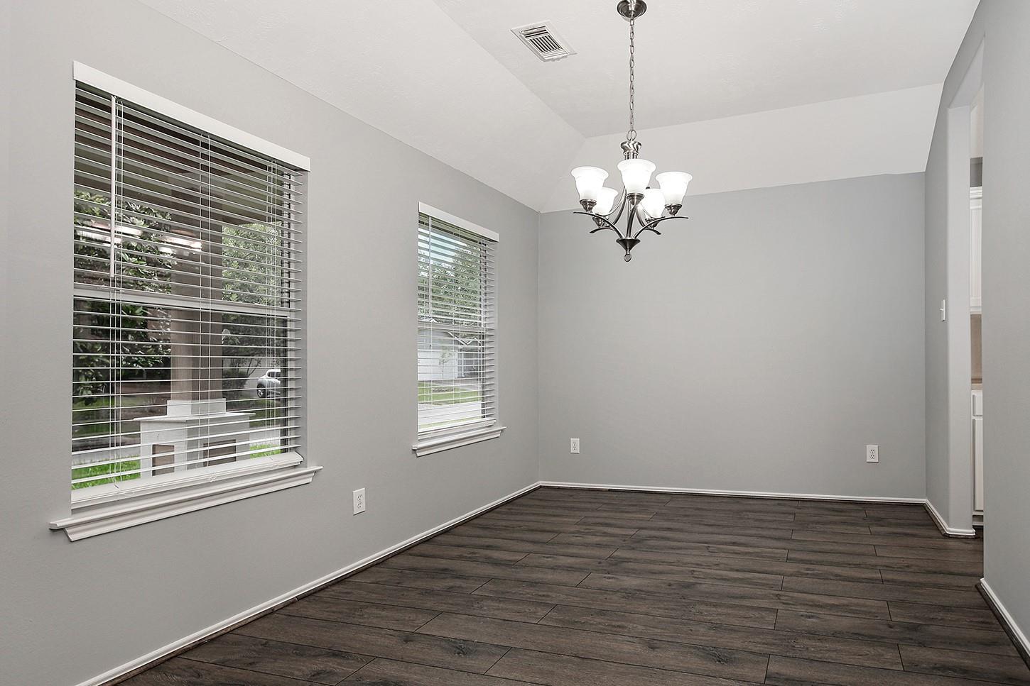 139 S Vesper Bend Circle