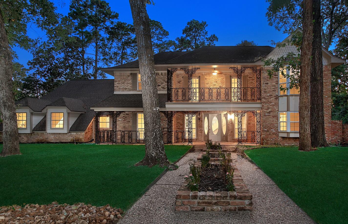 112 Kirkwood Lane