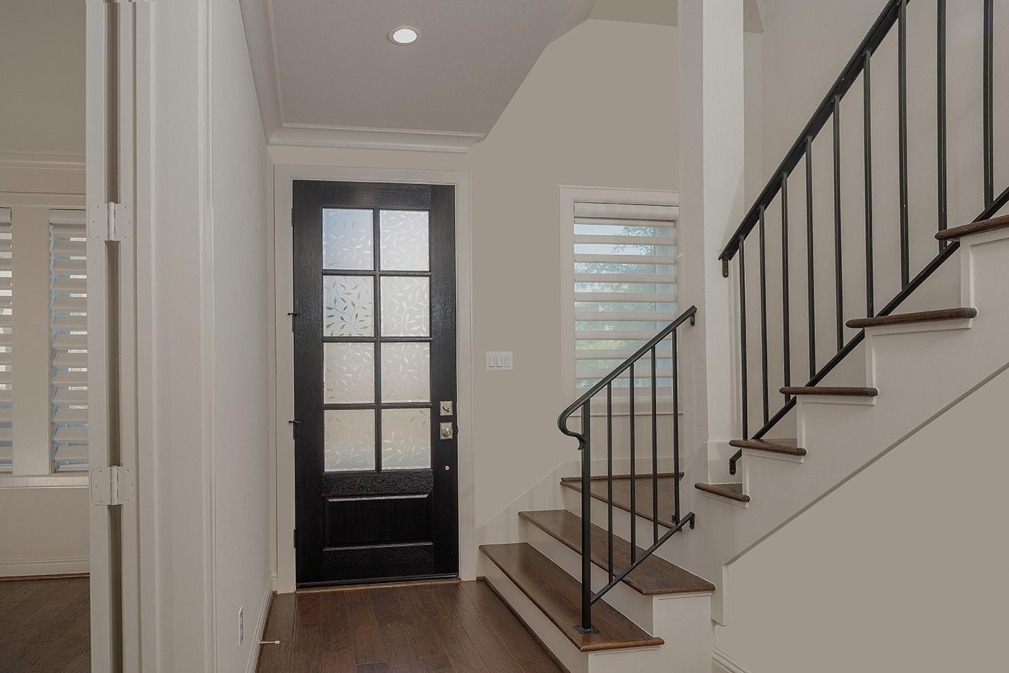 2503 Lake Front Circle
