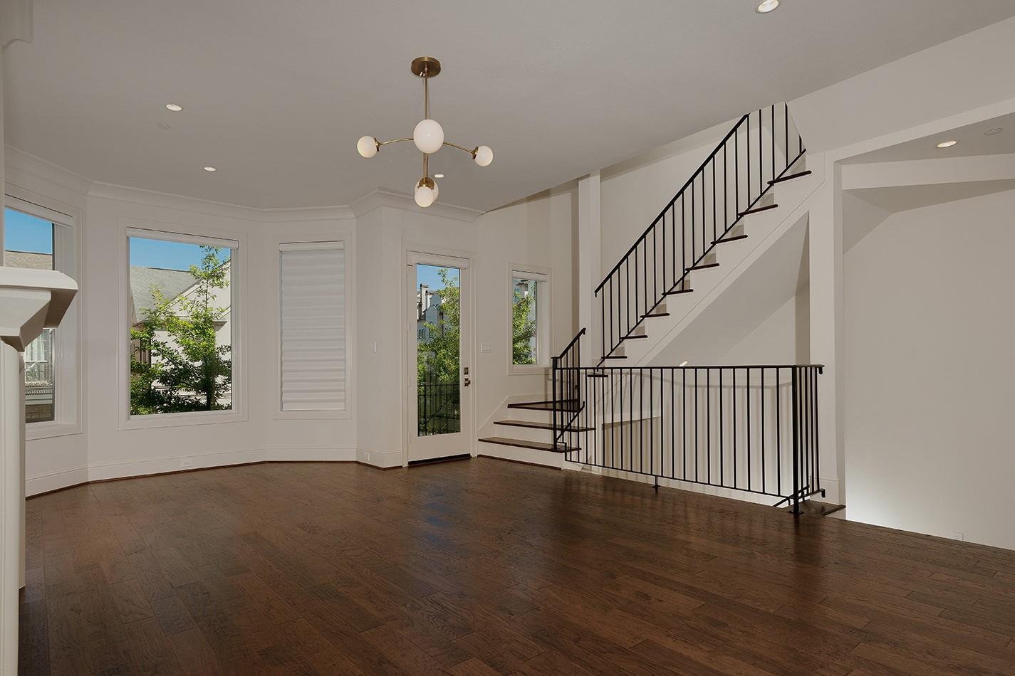 2503 Lake Front Circle