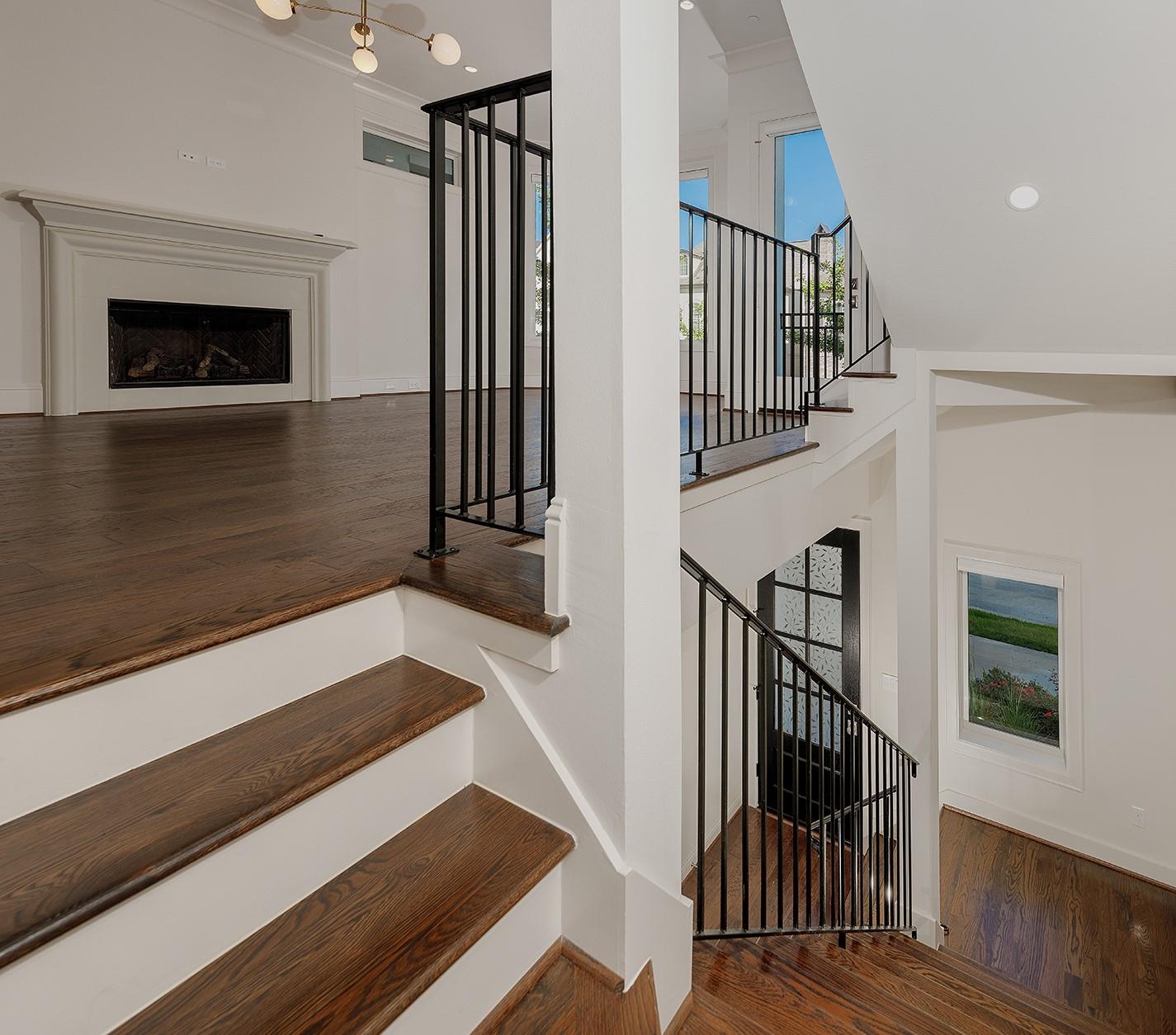 2503 Lake Front Circle