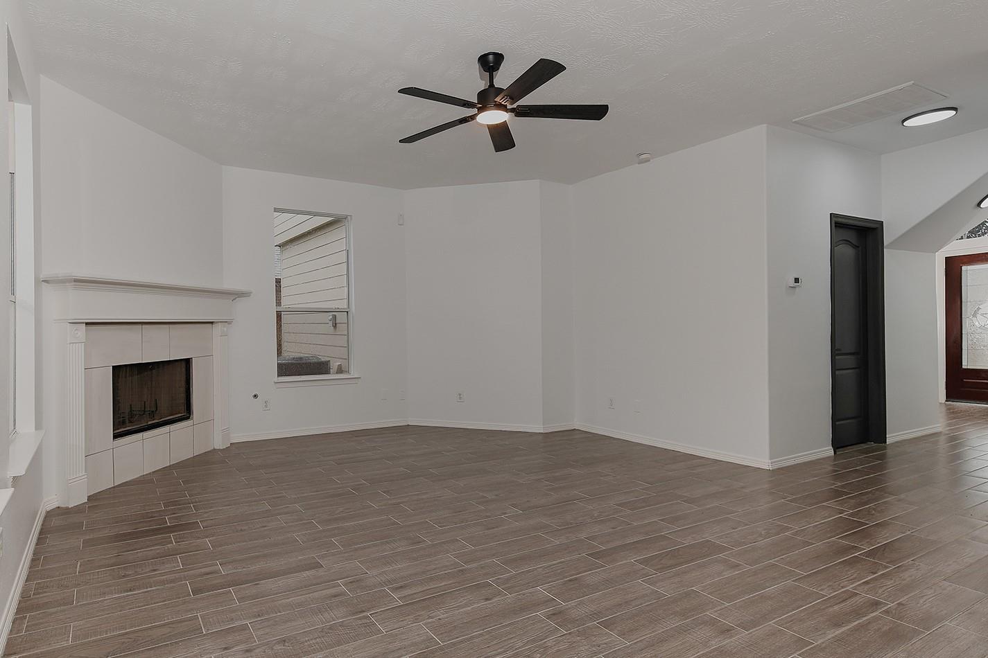 2037 Borthwick Lane