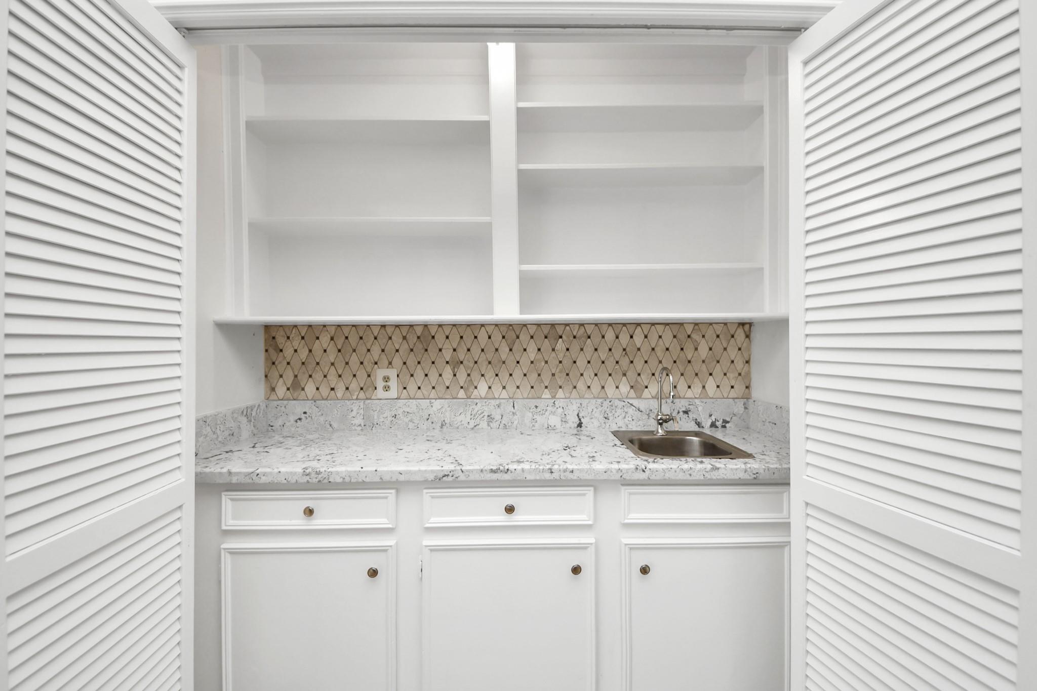 619 Shenandoah Drive