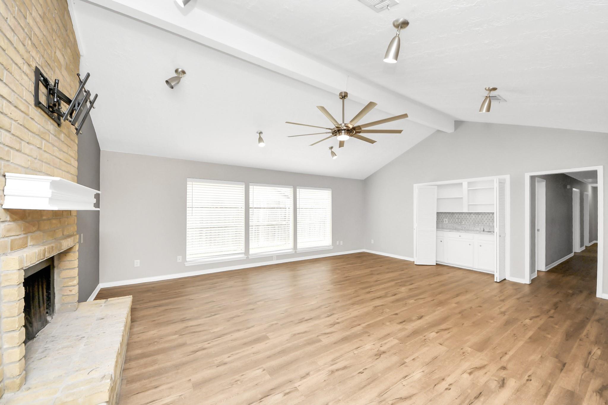 619 Shenandoah Drive