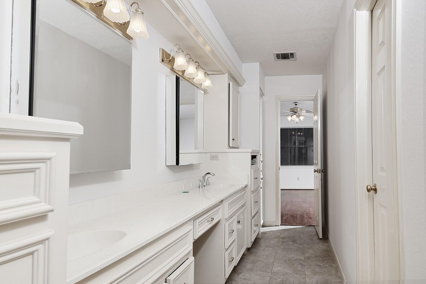 1111 Fleetwood Place Drive