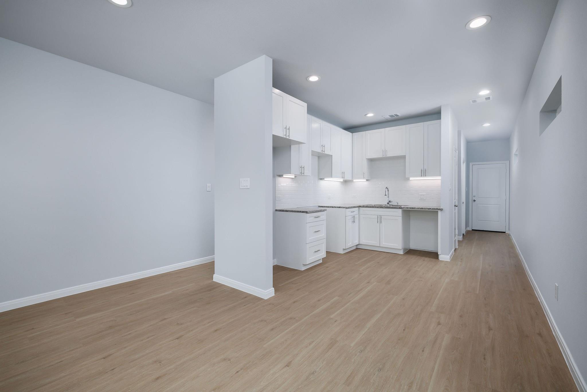 18834 Elegance Avenue