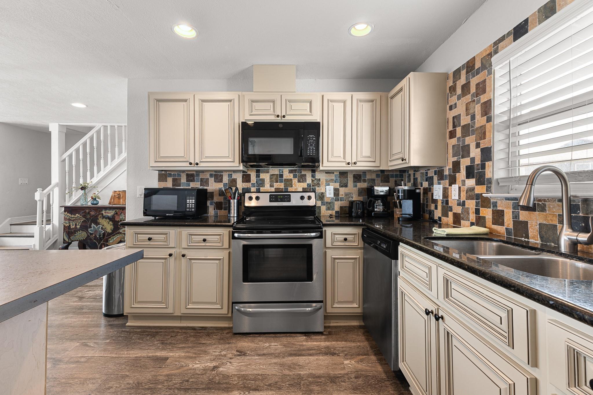 17812 Vera Cruz Boulevard