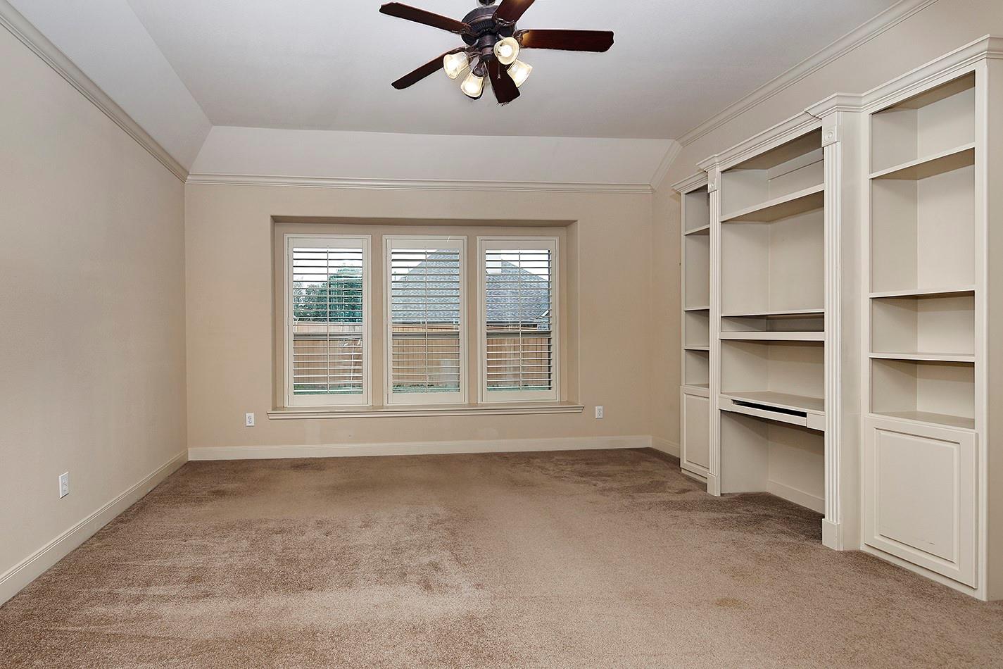 18 Chase Mills Place