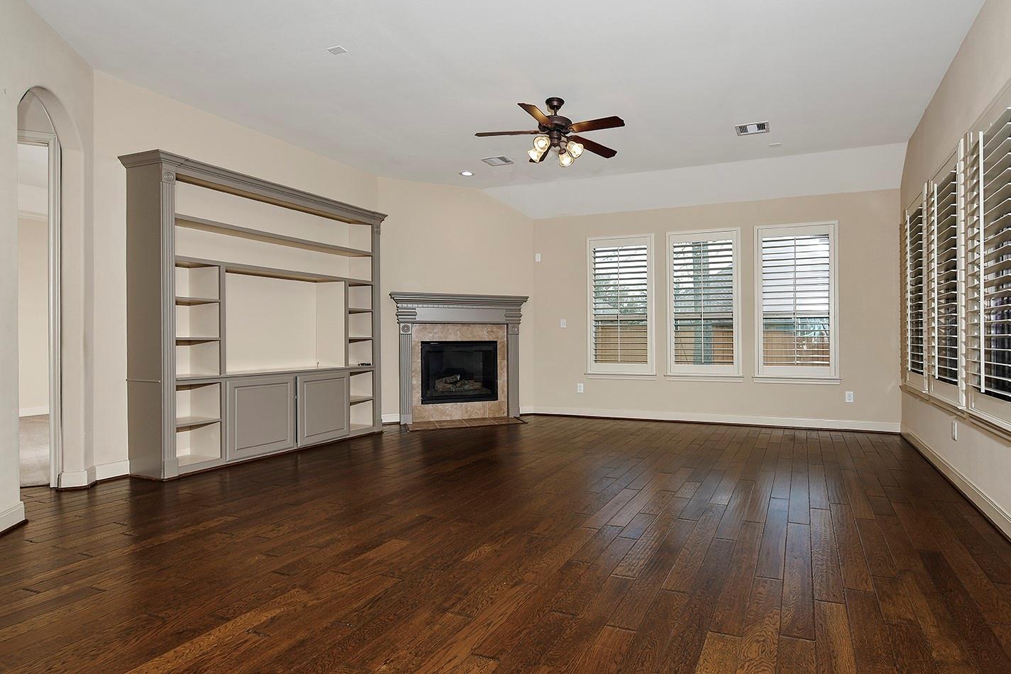 18 Chase Mills Place