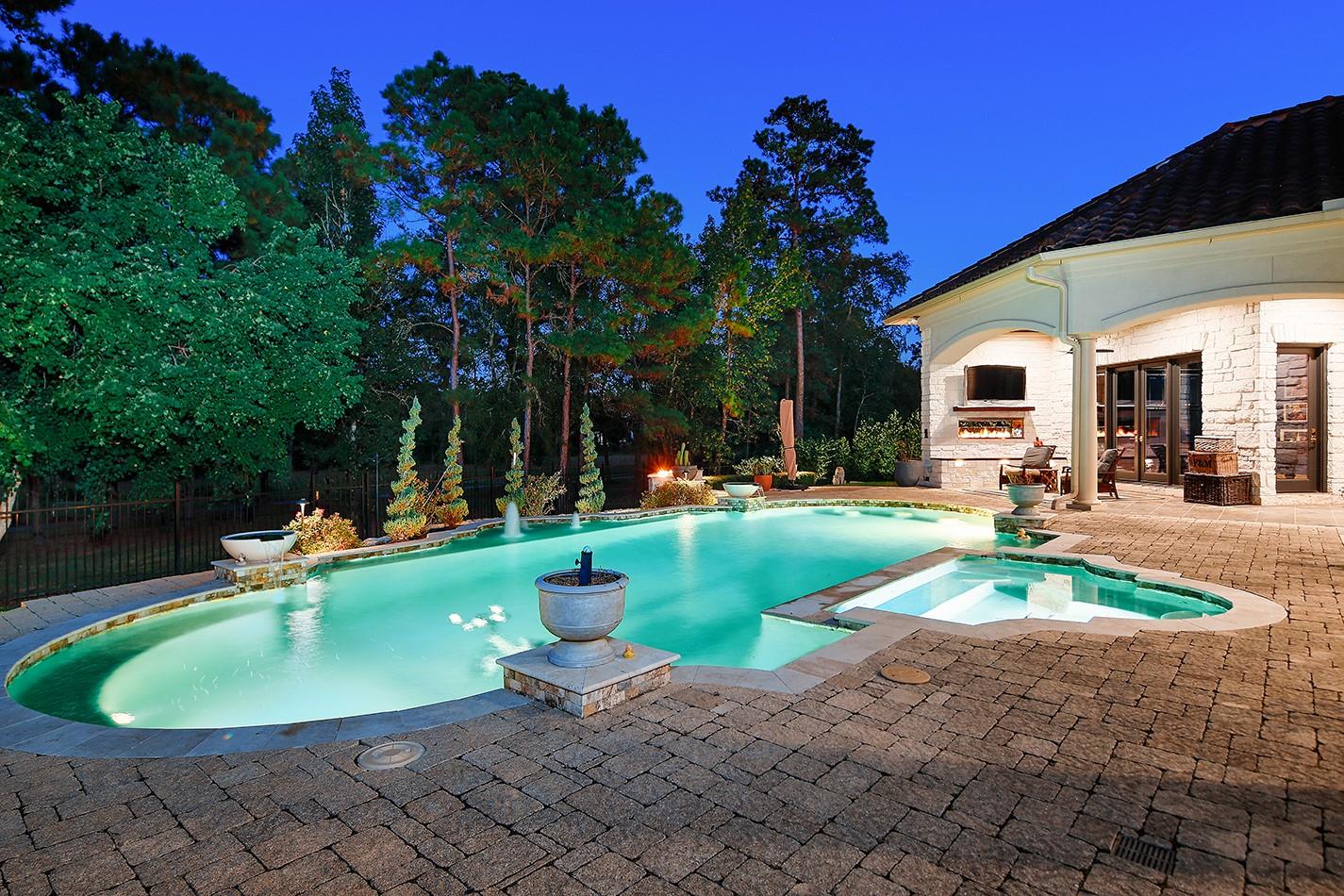 30 Player Green Place