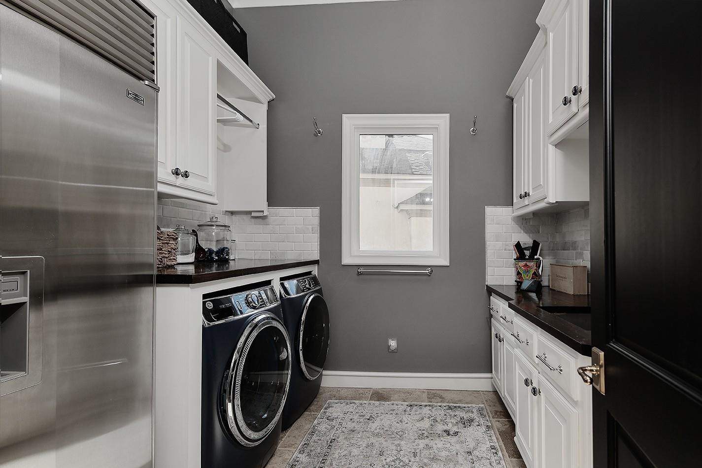 30 Player Green Place