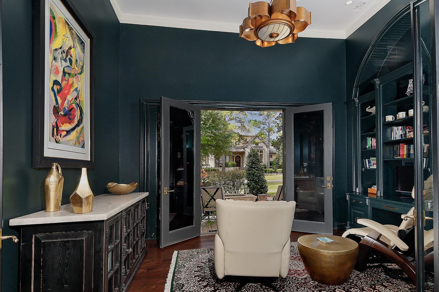 30 Player Green Place