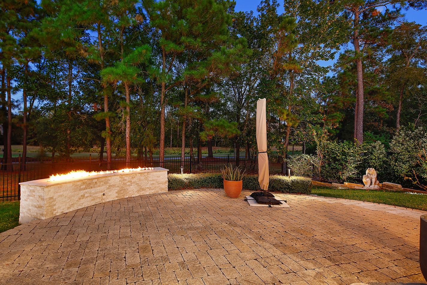 30 Player Green Place