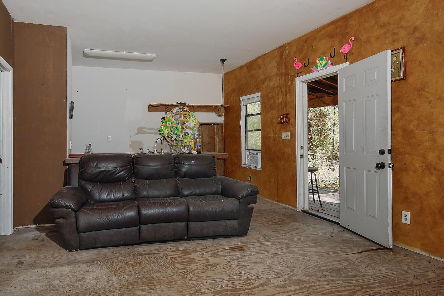 18533 Fm 1485 Road