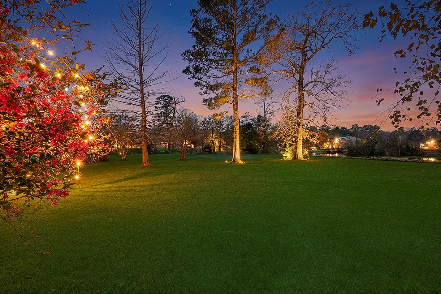 11827 Water Oak Drive