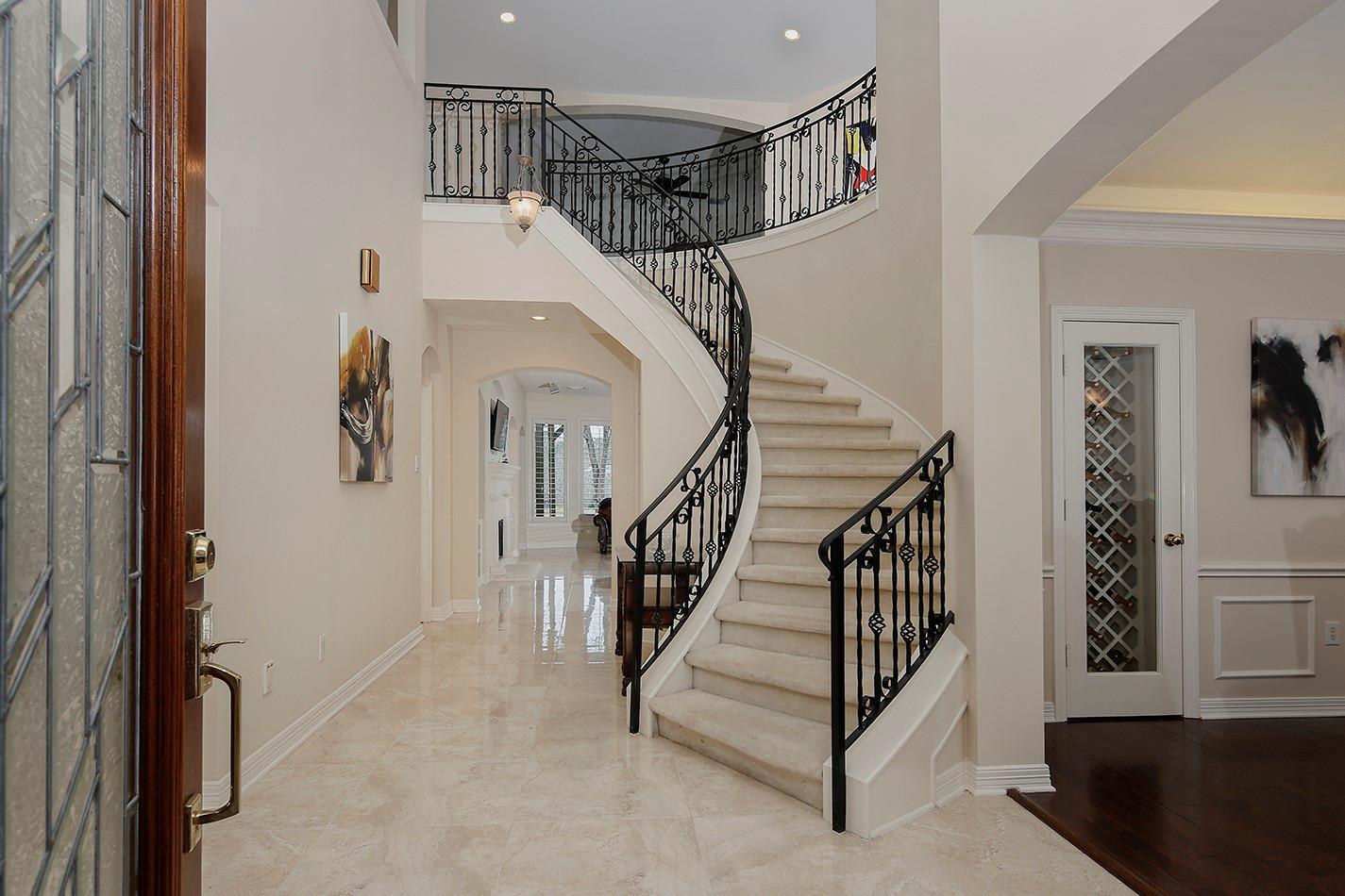 11827 Water Oak Drive