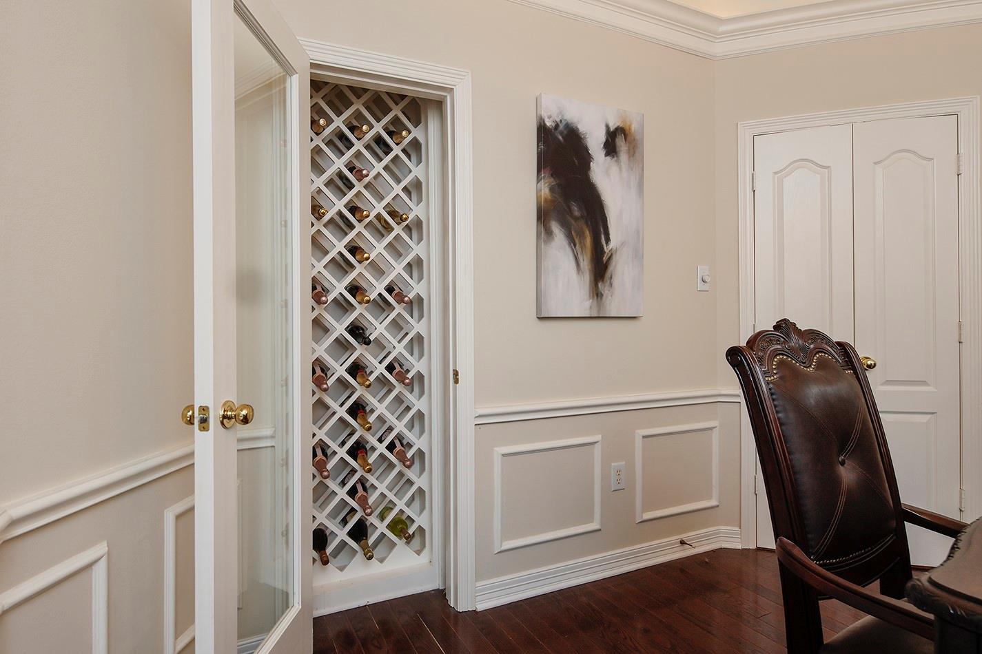 11827 Water Oak Drive